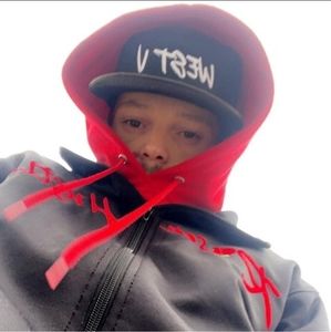 Meet your Posher, Adam